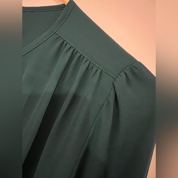 LOFT Emerald Green Women's Blouse - Picture 4 of 7